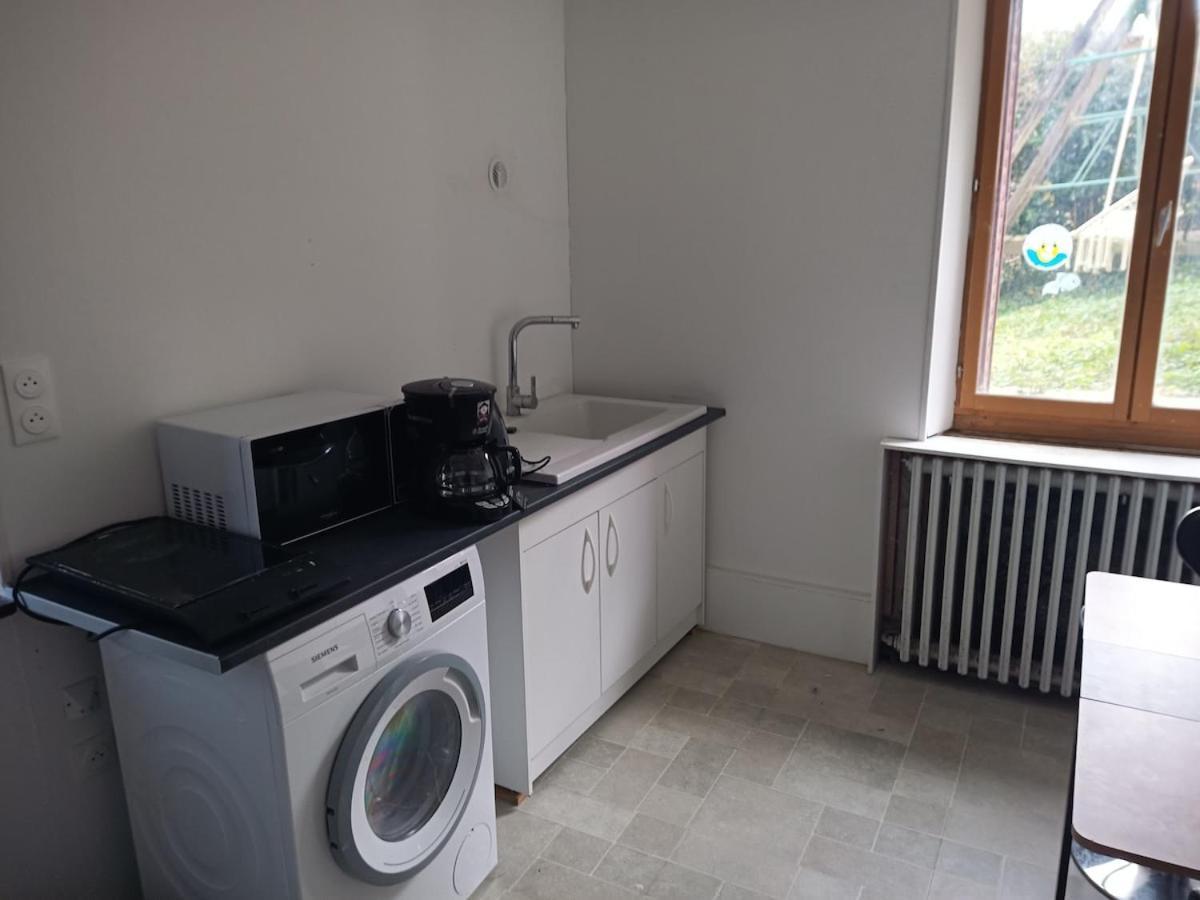 Laura Happy Guest House Tenay 외부 사진